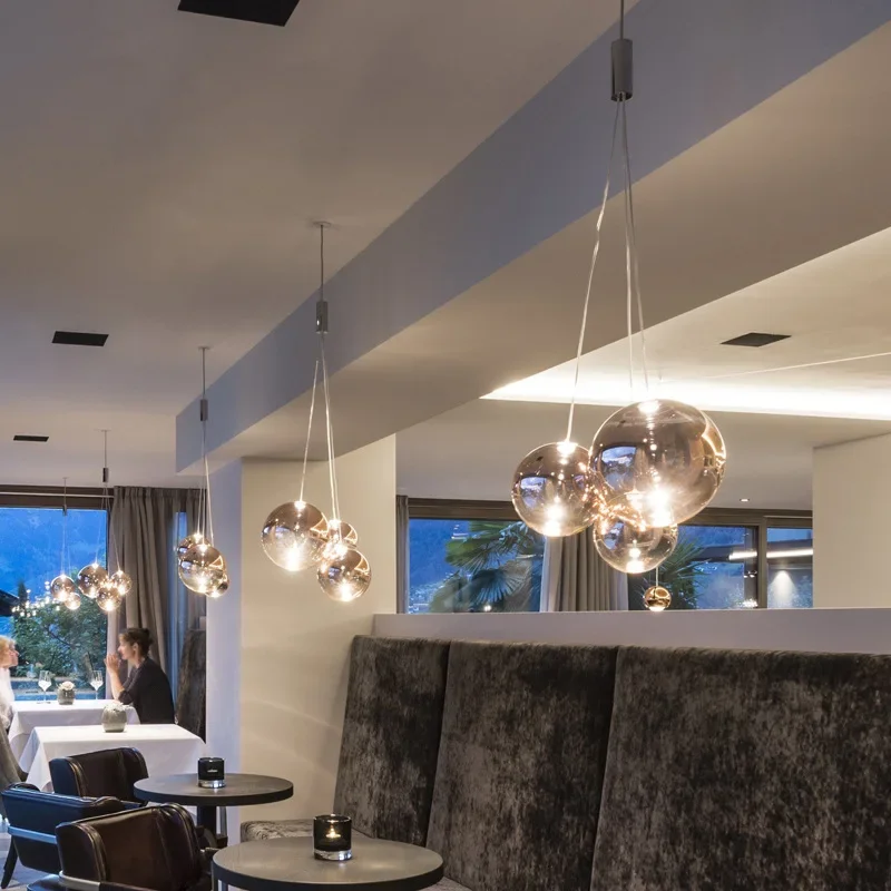 SANDYHA Elegant Glass Ball LED - Interior Design Years ulasan dan harga